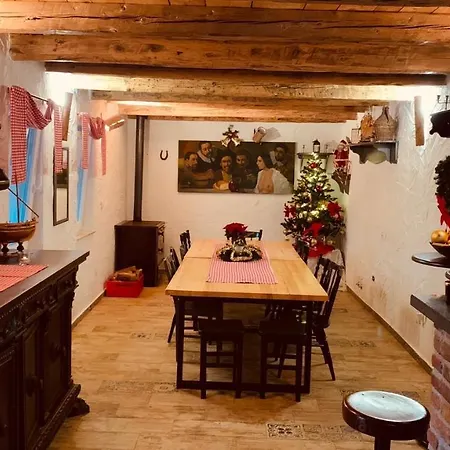 Casa Sotto La Grotta Villa